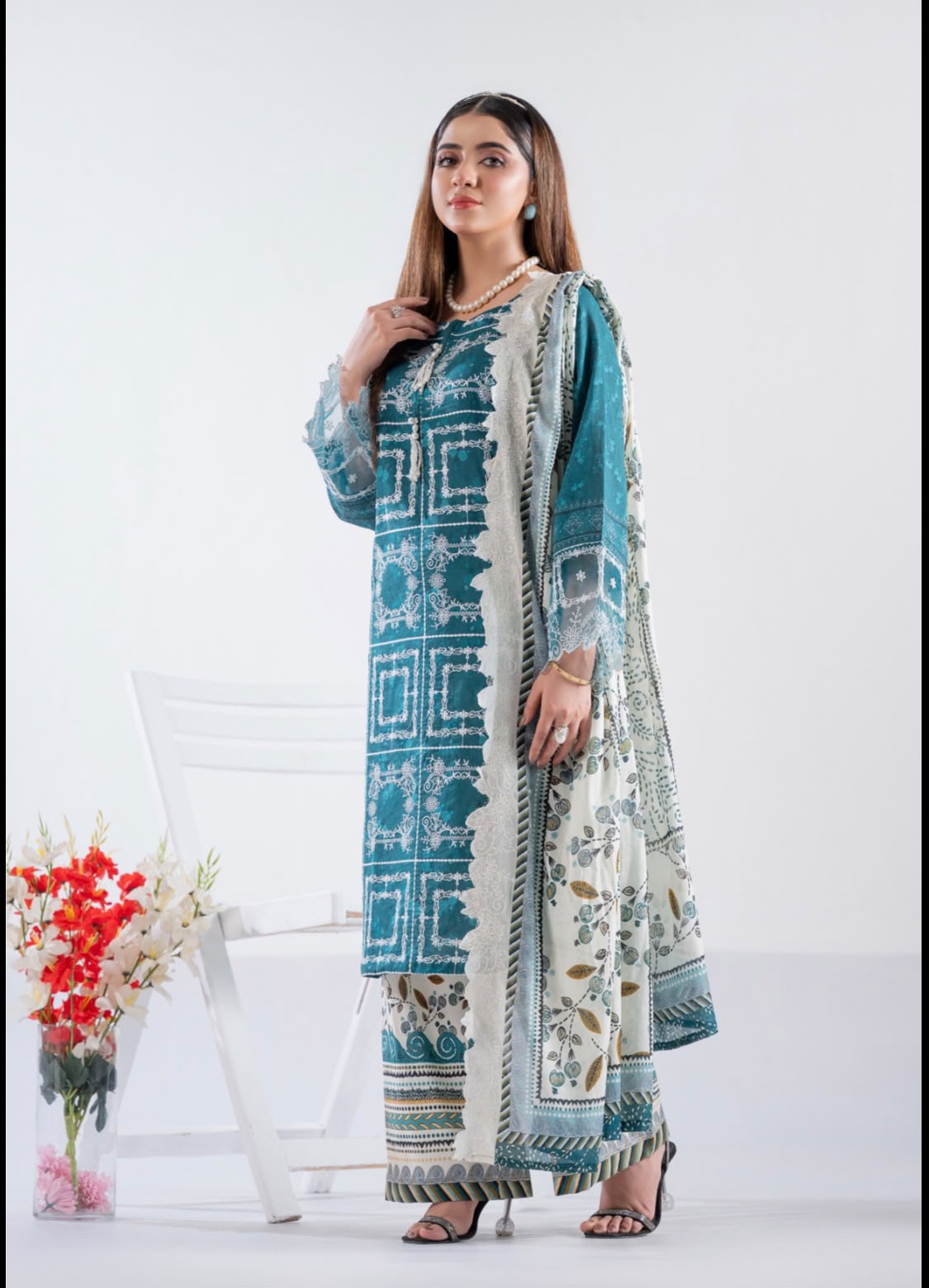 FIONA LAWN EMBROIDERED SUIT* *READY TO WEAR*